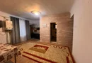 Apartament cu 2 camere, etaj 1, la casa - zona centrala