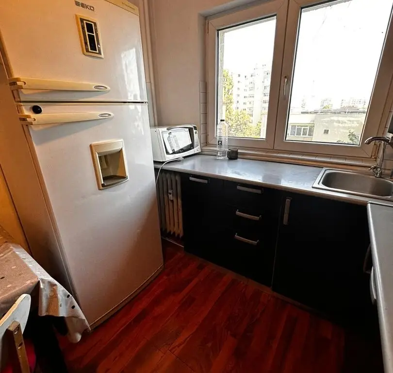 Banu Manta Titulescu apartament 2 camere mobilat de inchiriat