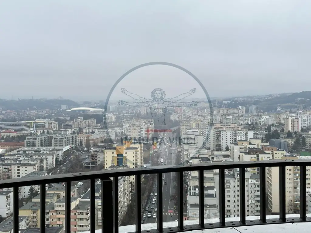 Penthouse West Tower