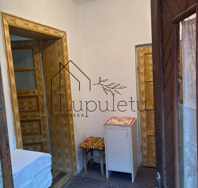 Casă de Vânzare în Bungard | 150 MPU | 2 Corpuri de Clădire