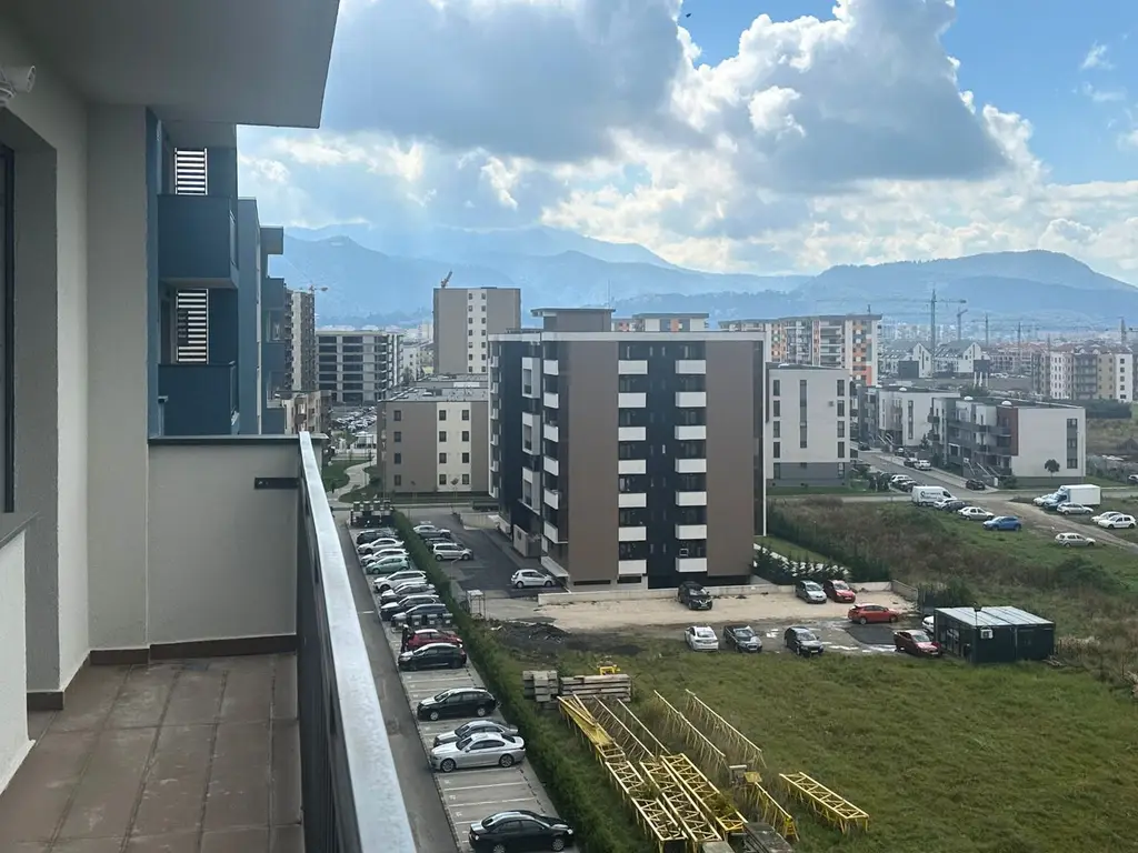 Apartament tip studio cu bucătăria mobilată zona Coresi Brasov