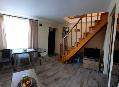 Vand doua apartamente in Mamaia-Nord
