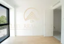 Stațiunea Mamaia – Vânzare apartament cu 4 camere, 3 bai cu vedere la mare.