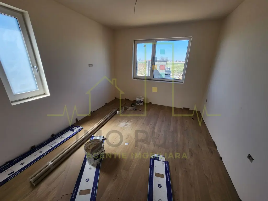 Duplex. Teren 380. 5 Camere. 3 Bai. Mosnita