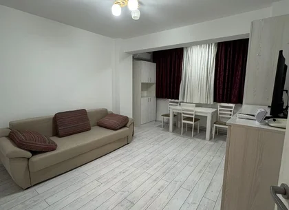 Ap 2 cam Militari Residence cu parcare inclusa