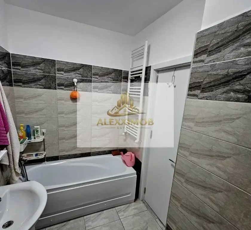 Apartament de Vanzare - 56 mp - ZONA GRAND ARENA