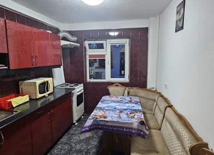 Crangasi apartament 3 camere de inchiriat mobilat si utilat