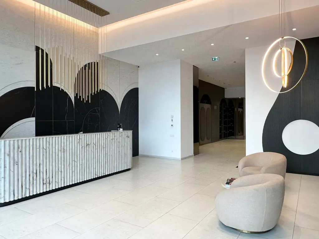 Închiriere apartament 4 camere cu grădină proprie ONE Verdi