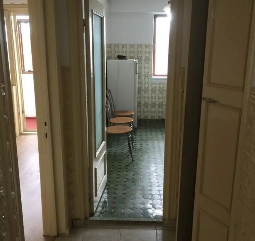 Apartament de vanzare, 3 camere, Tomis3 Constanta