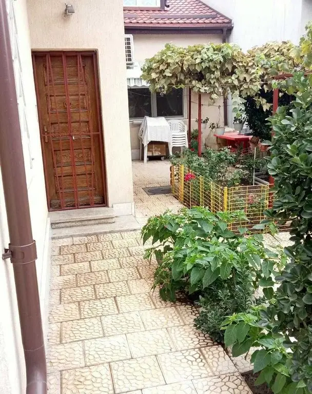 CASA de vanzare zona DOMENII - P-ta CHiBRIT