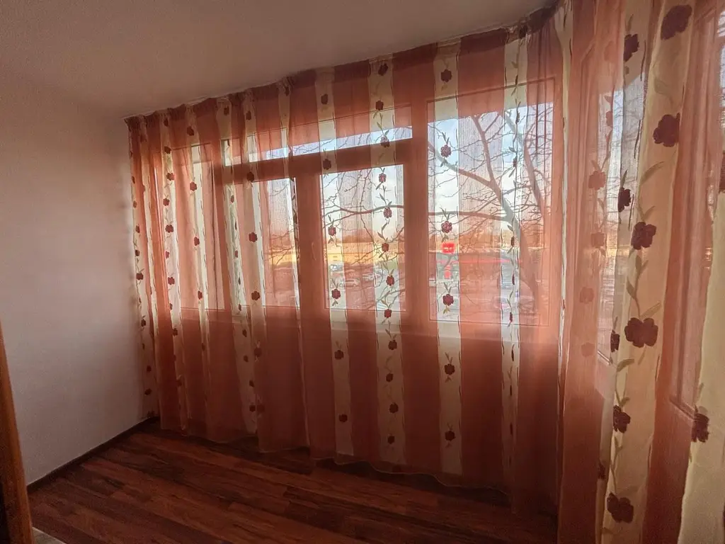 Apartament 3 camere, etaj 2 - Mobilat si utilat, S-uri, Nae Leonard
