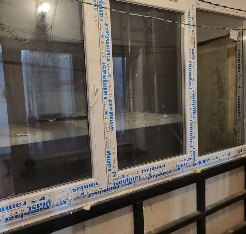 Apartament cu trei camere