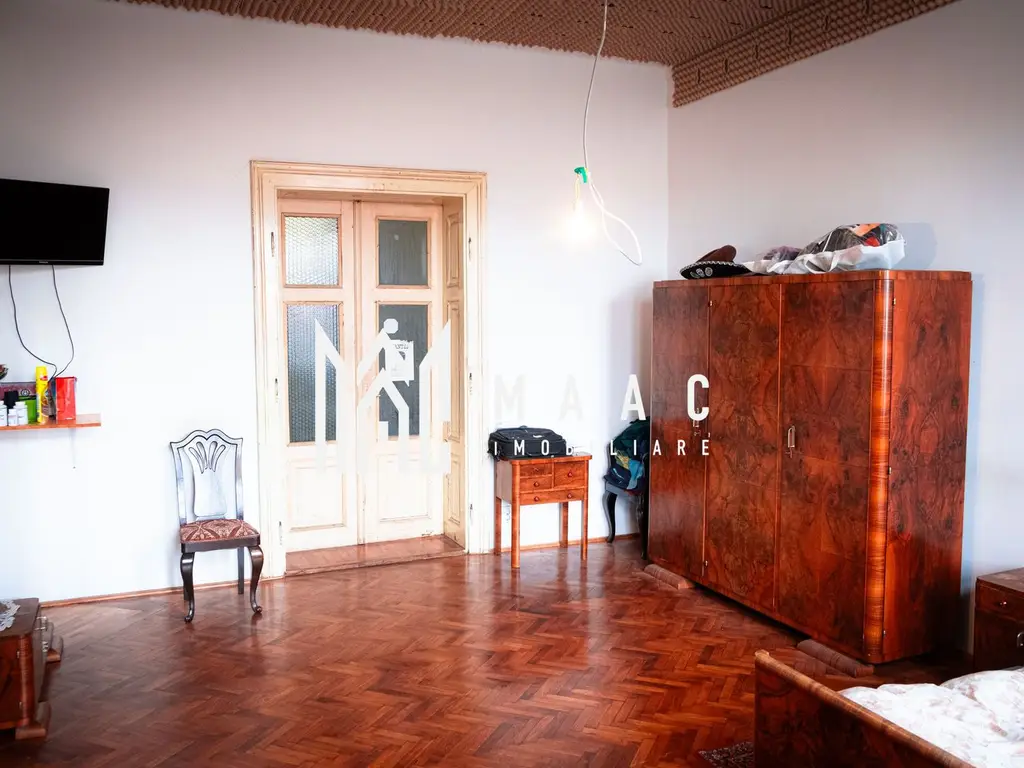 Apartament la Vila | 3 Camere | 150MPU | Parcare privata