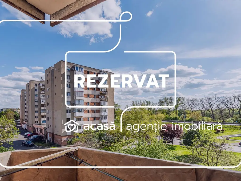 REZERVAT!! Apartament 3 camere Micalaca 300. Vedere superbă