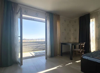 Apartament modern cu 2 camere și vedere spectaculoasă spre munți Avantgarden 3