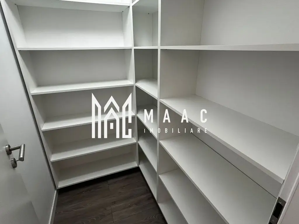 Apartament 3 camere | 71.8 MPU | 2 terase | Etaj 1 | Parcare | LUX
