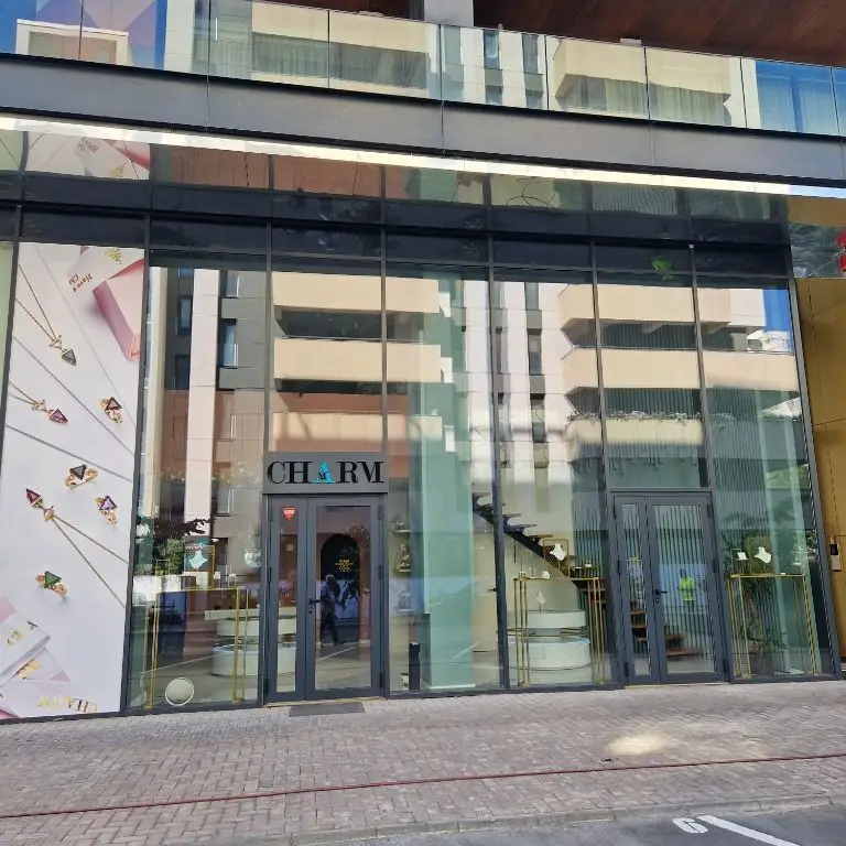 Spațiu Comercial 113mp,Chiriaș 2900€/lună,7 min de Victoriei,Proprieta