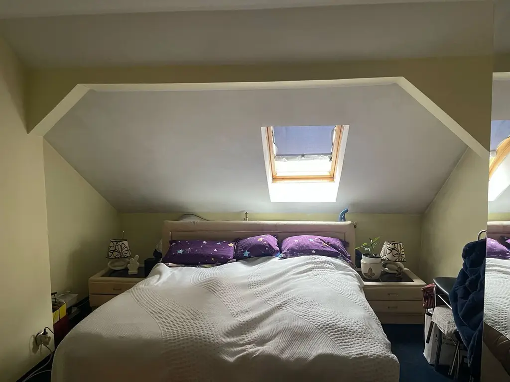 Apartament ultracentral, str V. Alecsandri, 110 mp utili. 174 900 E