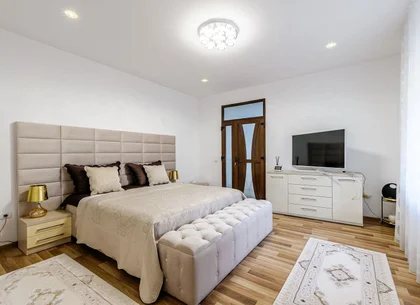 Rezervat Proprietate de vis cu teren 2880 mp și facilități PREMIUM