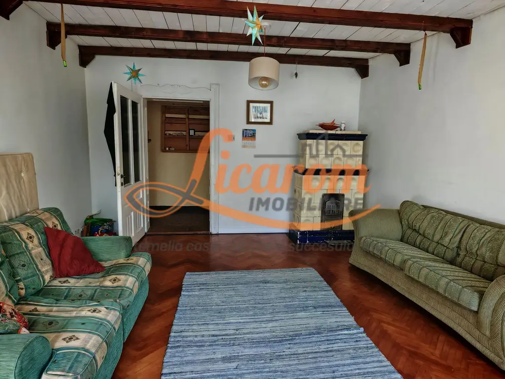 CASA SASEASCA comuna VULCAN,zona foarte buna,teren 3000 mp