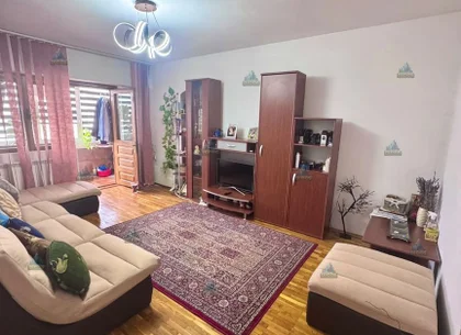 Apartament 3 camere de vânzare – Zona Valah
