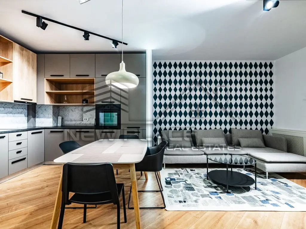 [VIDEO] 4City North | Apartament exclusivist | Vedere curtea interioara | Lux