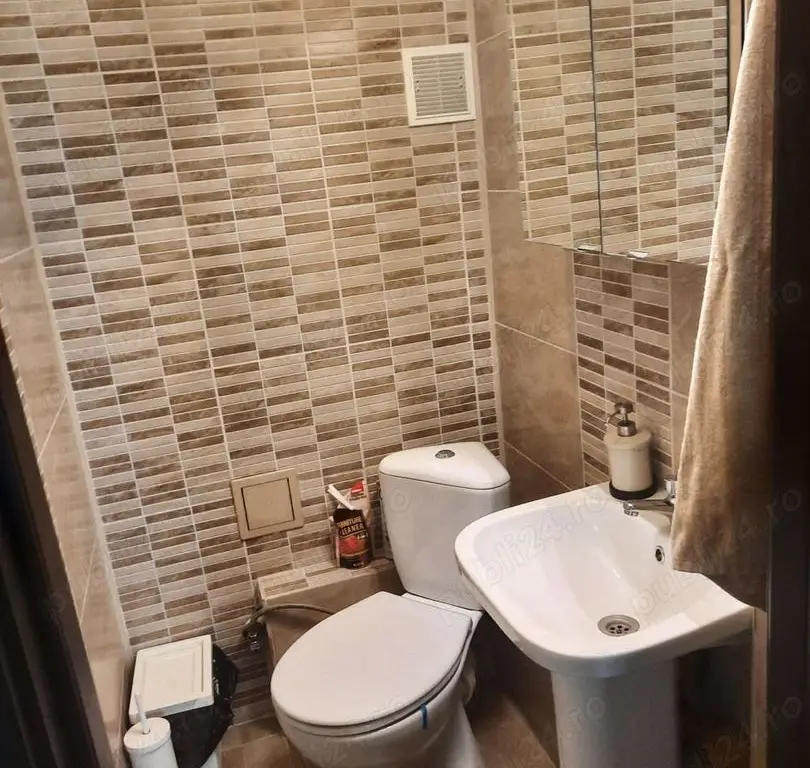 Vânzare apartament 4 camere Militari Veteranilor