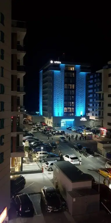 Studio de vanzare 40 mp Et. 3/4 Mamaia nord Twin Rezidence aproape de plaja