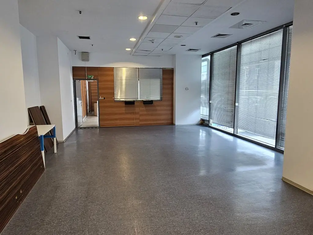 Pantelimon spatiu comercial 950 mp