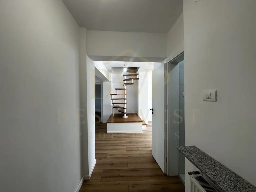 Apartament 3 camere, zona Modern, 0% comision