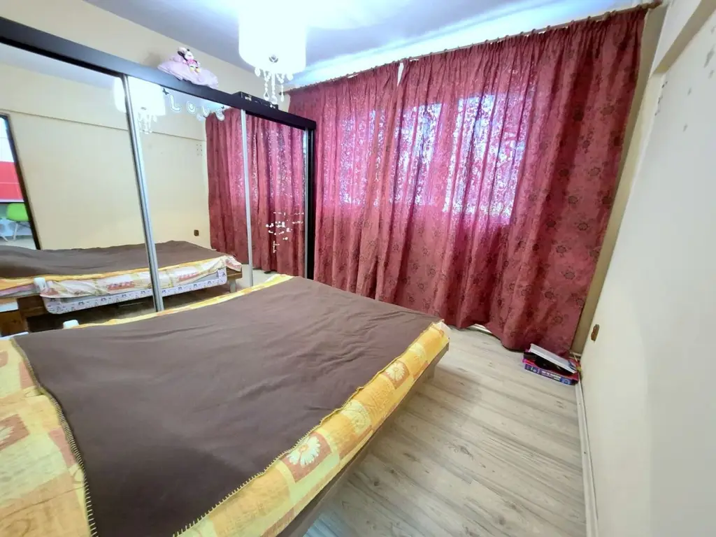 De inchiriat apartament cu 2 camere, Micro 17, parter, 400 euro