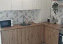 BRASADAS vinde ap 2 cam etaj 7/10 la Burdea