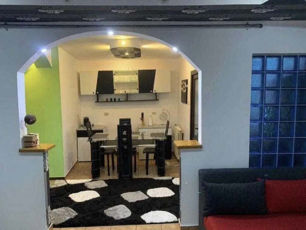 Prorpietar vand apartament 3 camere decomandat confort 0