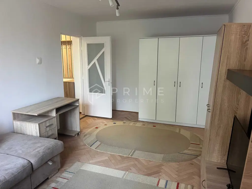 Apartament 2 Camere Recent Renovate – Cartier Cornișa