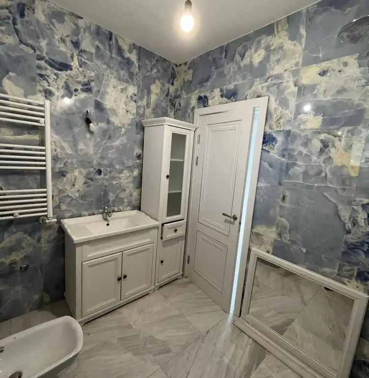 Vand casa in Bucium cu vedere la oras