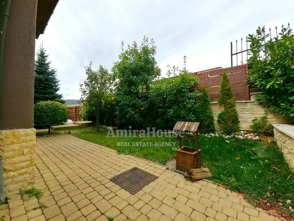 Casa individuala 5 camere, teren 600 mp, finisata, 167 mp utili zona str Oasului