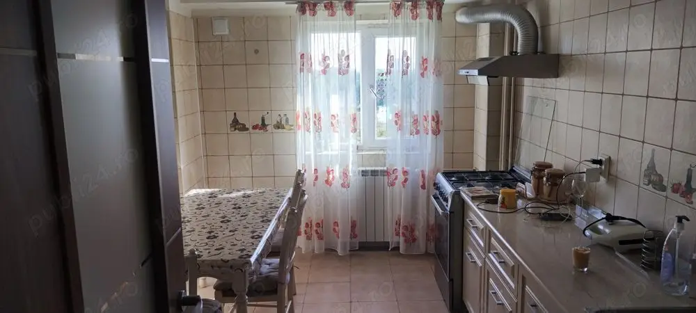 Apartament 4 camere Calea Văcărești