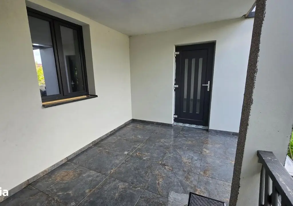 BRASADAS vinde casa individuala la cheie si in rate.