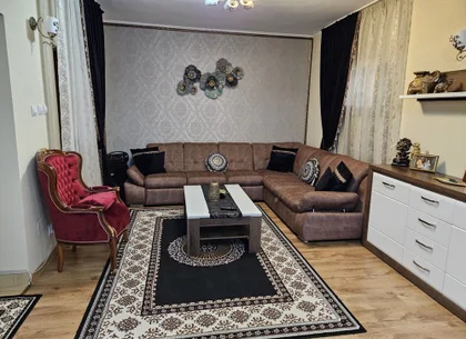 Casa de vanzare 3 camere Sos Giurgiului - Luica