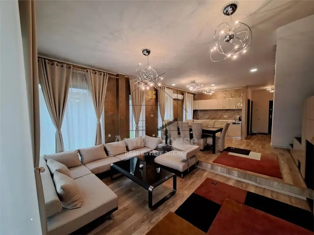 Casa tip duplex, 170 mp utili, 250 mp teren, finisata, mobilata, zona E.Ionesco