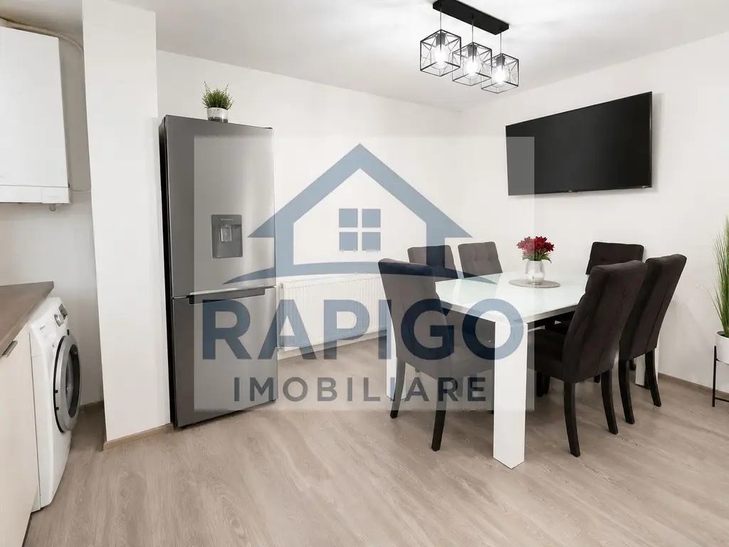 Duplex Spațios cu 3 Dormitoare și Curte Amenajată |
