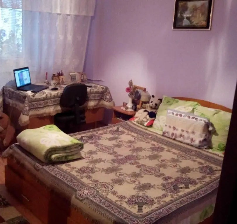 BRASADAS închiriază ap 2 cam Et 6/8 zona Unirii