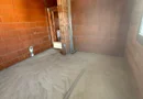 BRASADAS vinde Duplex zona Closca.