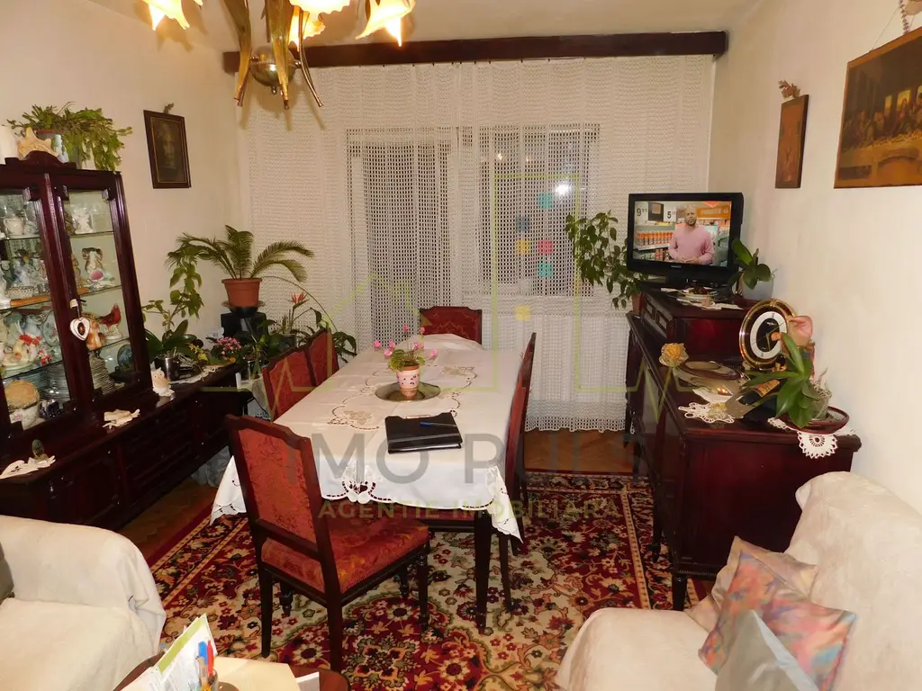 Centrala Proprie. Decomandat. Dambovita. 2 Balcoane