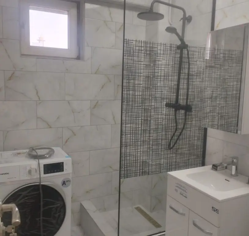 Garsonieră spațioasă 48 mp | Băneasa – zonă centrală | Etaj 3/3