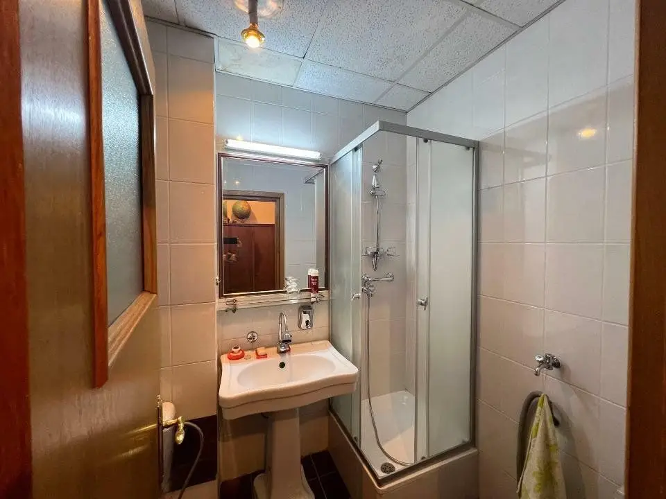 Apartament  4 camere , Aviatorilor, direct proprietar