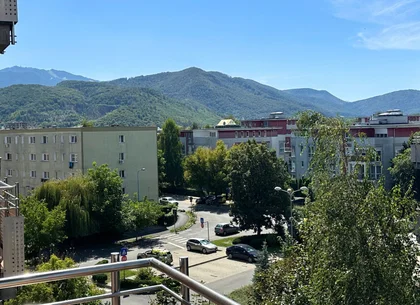 Apartament 2 camere mobilat și utilat cu vedere superbă spre Tâmpa