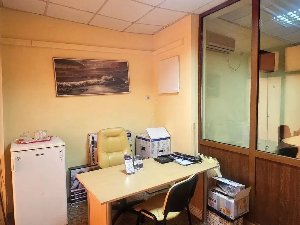Spatiu comercial de inchiriat – 2 camere, 33 mp, zona Port