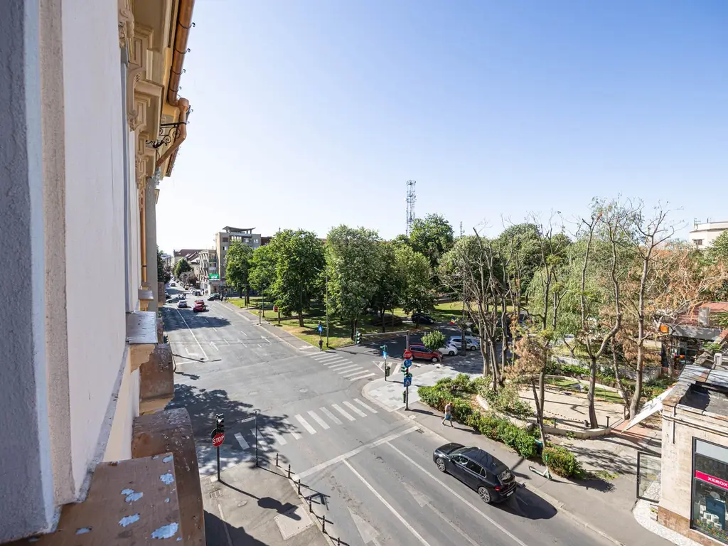 Apartament 2 camere ultracentral, Revoluției, ideal birou