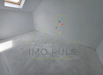Penthouse. Lipovei. Terasa 66 mp. 2 Bai. Decomandat. Bucatarie inchisa